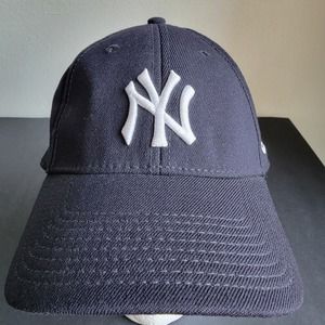 New Era MLB New York Yankees A-Flex Size Medium / Large Hat Cap Blue